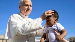 Papa, 'Il presente � oscurato da ingiustizie, diamo speranza'