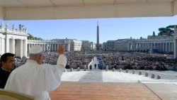 Il Papa, preghiamo per chi soffre la guerra, come in Myanmar