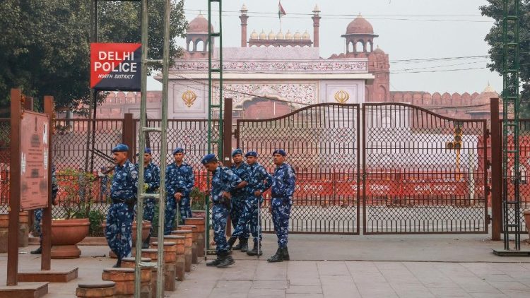 Sicherheitslage nach dem Anschlag auf das Rote Fort in Neu-Delhi