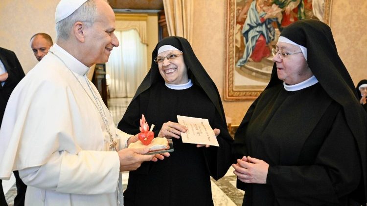 ርእሰ ሊቃነ ጳጳሳት ንህቡኣን ኣጎስጢኖሳውያን ደናግል: ሓቀይና ሓጐስ ኣብ ሓድነት ምስ ክርስቶስ እዩ ዝርከብ!