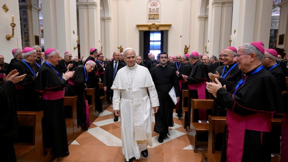Papa Leone ad Assisi per preghiera su tomba San Francesco