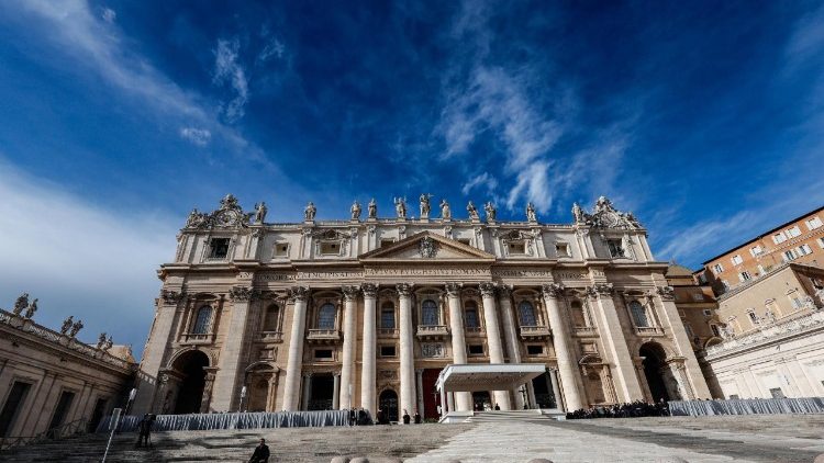 Udienza giubilare, papa Leone in piazza San Pietro