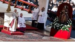 XIV. Leó pápa az Úrangyala elimádkozásakor