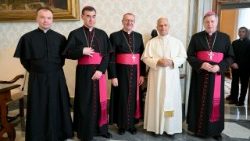 Đức Thánh Cha Lêô XIV tiếp chủ tịch đoàn của Hội đồng Giám mục Ba Lan