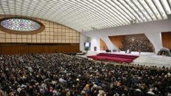 Az olasz politikai élet reménység zarándokútjának résztvevői a Szentatyánál   