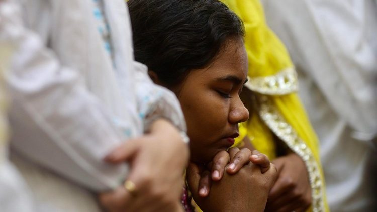 ഇന്ത്യയിൽ നിന്നുള്ള കാഴ്‌ച്ച 