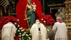 Il Papa nella Basilica di San Pietro per messa Giornata Mondiale della Pace