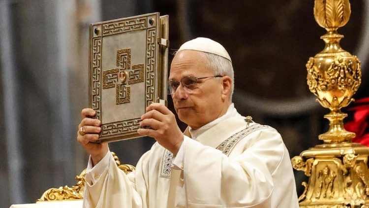 Il Papa nella Basilica di San Pietro per messa Giornata Mondiale della Pace