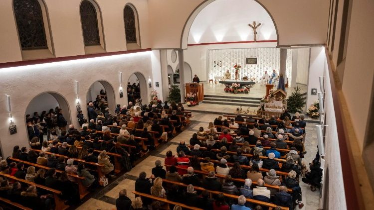 Thánh lễ cầu nguyện cho các nạn nhân vụ cháy ở Crans-Montana