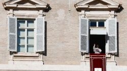 Il Papa, in Iran e in Siria si percorra la via del dialogo