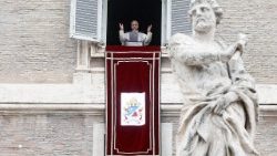 Påve Leo XIV under Angelus