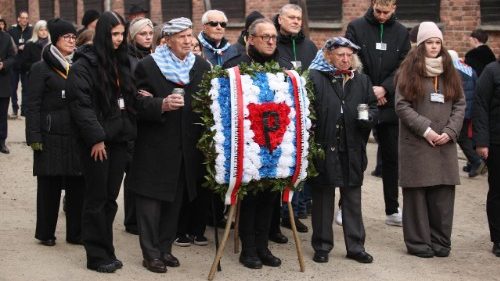 Pope on Holocaust Remembrance Day: Church rejects every form of antisemitism