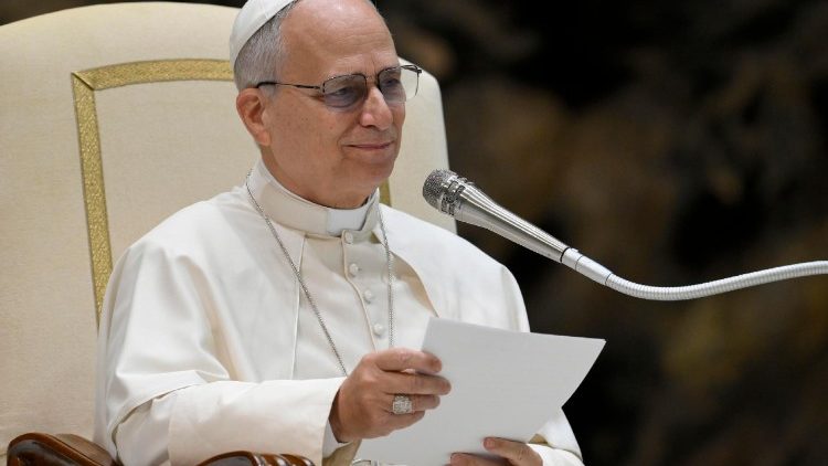 Il Papa, mai pi� antisemitismo, fermare l'orrore del genocidio ovunque