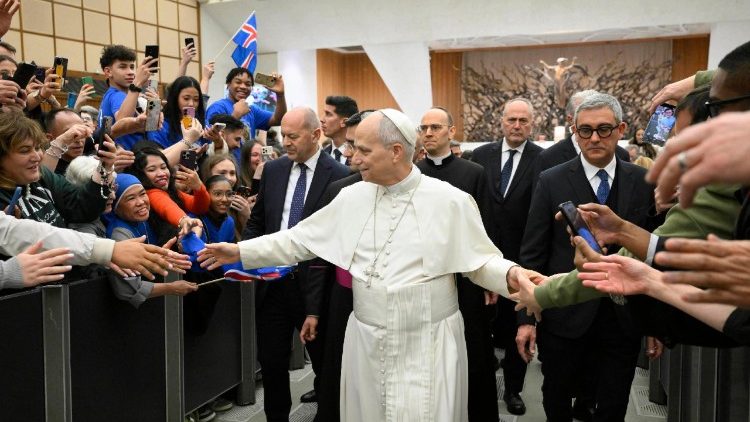 Il Papa, mai pi� antisemitismo, fermare l'orrore del genocidio ovunque