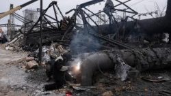 ಒಡೆಸ್ಸಾ, ಉಕ್ರೇನ್‌ನಲ್ಲಿ ರಷ್ಯಾದ ದಾಳಿಯಿಂದ ಹಾನಿಗೊಳಗಾದ ನಿವಾಸಿ ಕಟ್ಟಡ