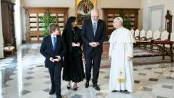 البابا يستقبل رئيس وزراء جمهورية ألبانيا 