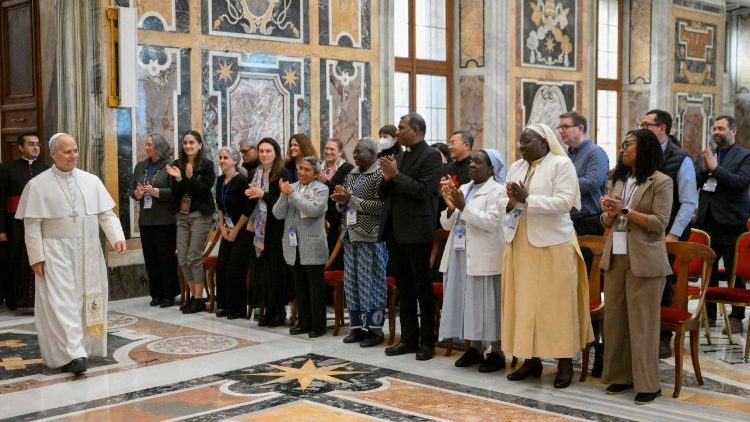 முன்முயற்சியின் ஏற்பாட்டுக் குழுவினரைச் சந்திக்கும் திருத்தந்தை 