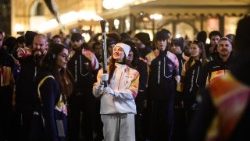 Flacăra Olimpică a Jocurilor de Iarnă de la Milano-Cortina