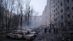 Le conseguenze di un attacco sulla città ucraina di Kramatorsk 