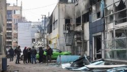 Un'area residenziale di Odessa colpita da un raid russo il 13 febbraio 2026 - foto archivio