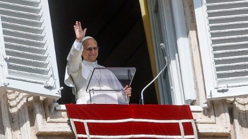 Pope Leo XIV� Angelus prayer in Vatican