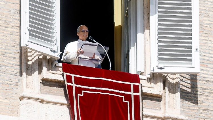 Pope Leo XIV� Angelus prayer in Vatican