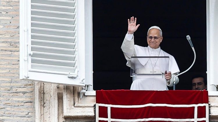 Påve Leo XIV vid Angelus