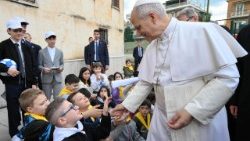 Lev XIV. na pastorační návštěvě v Ponte Mammolo