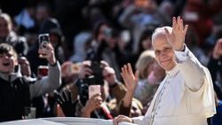  ಸಾಮಾನ್ಯ ಸಭೆಯಲ್ಲಿ ಜಗದ್ಗುರುಗಳು