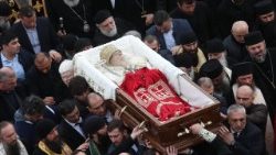 ഓർത്തഡോക്സ് പാത്രിയർക്കീസ് അഭിവന്ദ്യ ഇലിയ രണ്ടാമന്റെ മൃതസംസ്കാരച്ചടങ്ങുകളിൽനിന്നുള്ള ഒരു ദൃശ്യം