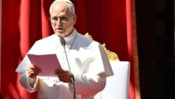 அருளுரை வழங்கும் திருத்தந்தை 