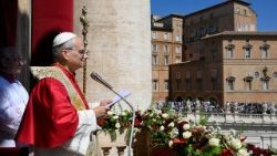 Il Papa, 'chi ha il potere di scatenare le guerre scelga la pace'
