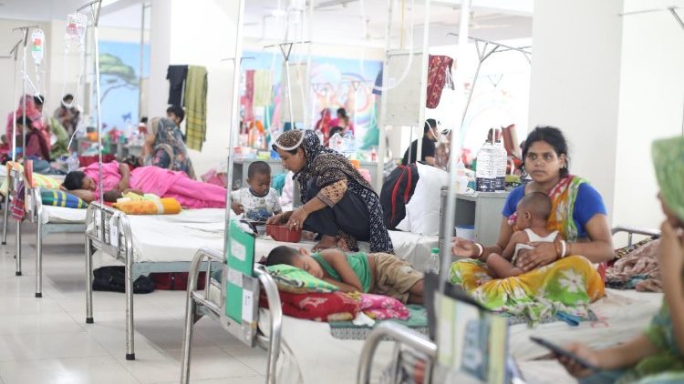 Bangladéš zahajuje mimořádnou očkovací kampaň uprostřed epidemie spalniček, 7. dubna 2026