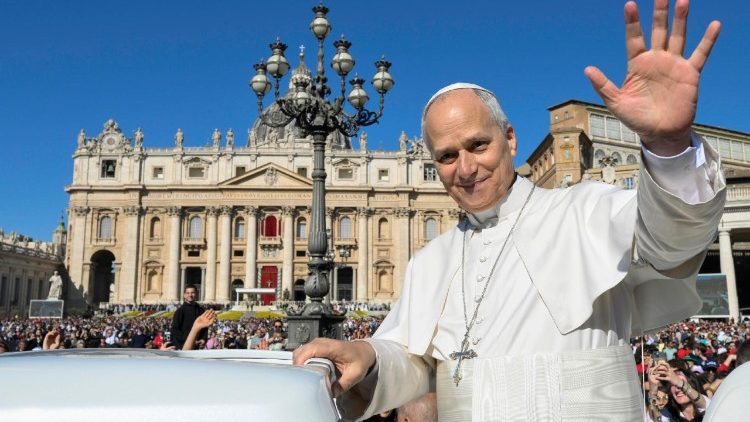 संत  पापा लियो आमदर्शन समारोह में