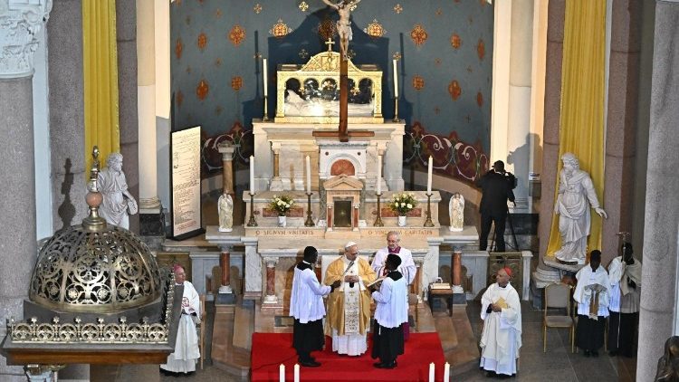 Святая Месса в базилике Св. Августина в Аннабе (Алжир, 14 апреля 2026 г.)