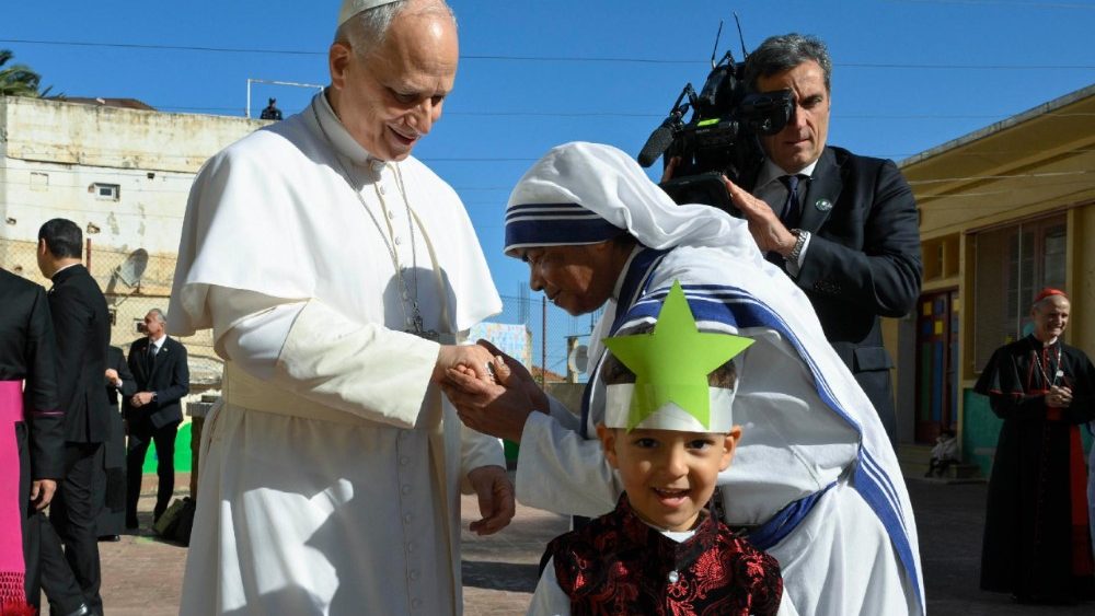 Візіт у дзіцячы садок у Алжыры