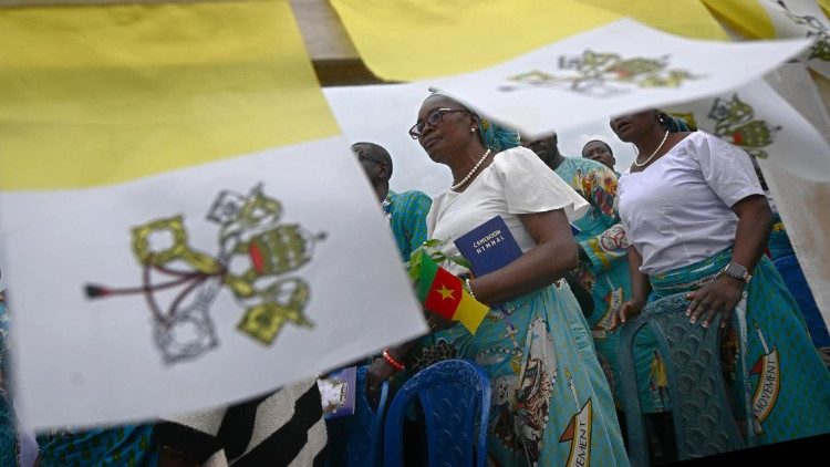 Удзельнікі святой Імшы з Папам у Бамендзе