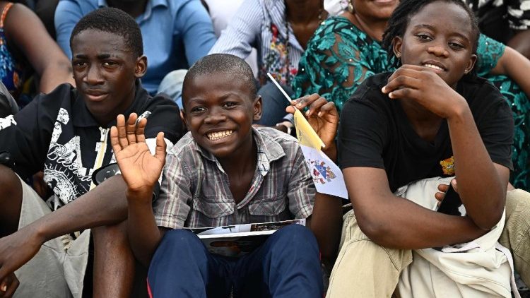 ++ Il Papa, 'l'umanit� ha fame di pace, servono gesti di perdono' ++