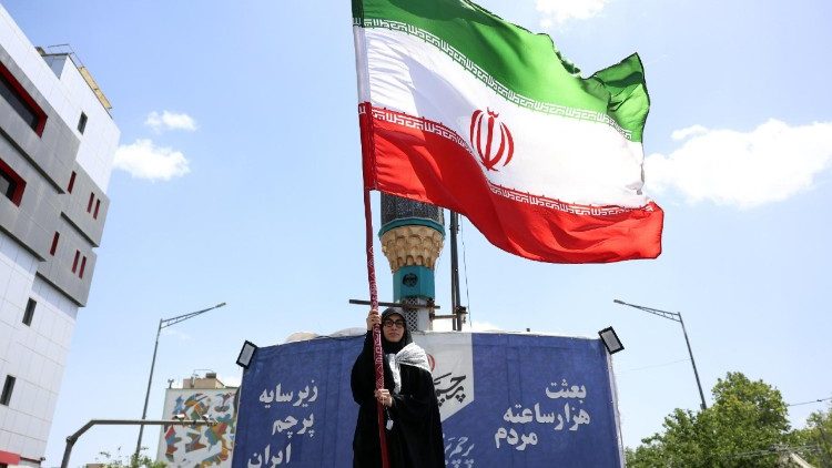 Una manifestazione a Teheran nelle ultime ore di tensione con gli Usa