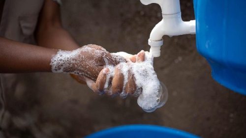 RDC: face &agrave; la guerre, la riposte contre Ebola se complique davantage
