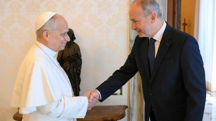 El saludo del Papa al Primer Ministro de irlanda