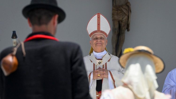 Oltre 40.00 i partecipanti alla messa del Papa a Tenerife
