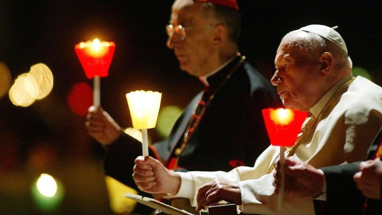 kardin&aacute;l Camillo Ruini s Janem Pavlem II., Světov&yacute; den nemocn&yacute;ch, 11. 2. 2004