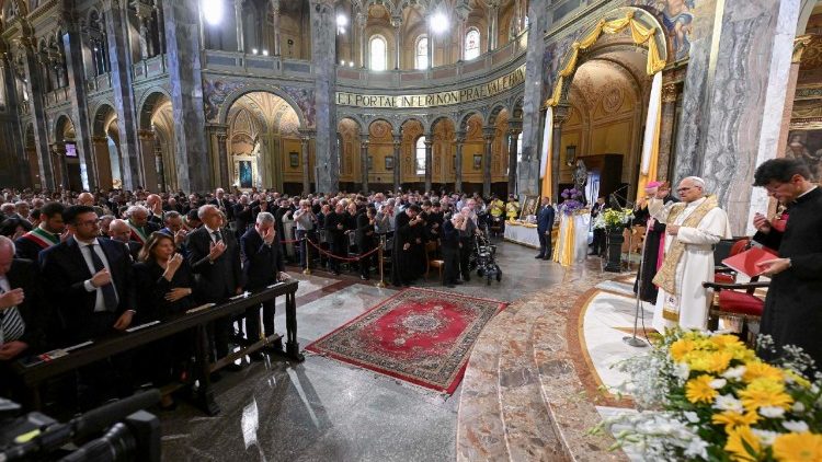 Cabrini Szent Franciska lelk&uuml;let&eacute;vel &eacute;ljetek! 