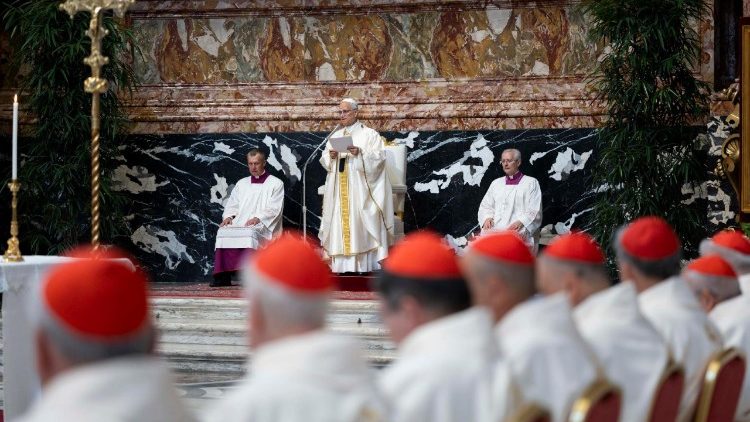 Il Papa, possiamo risolvere i conflitti da umani e non da bestie
