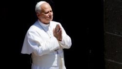 SCATTIDELGIORNO Pope Leo XIV leads Angelus prayer in Castel Gandolfo