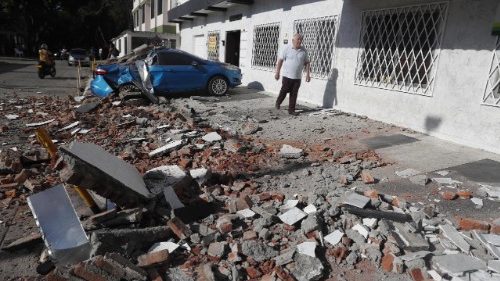 Terremoto de 7,4 sacude Colombia: fallecidos y da&ntilde;os en varias ciudades
