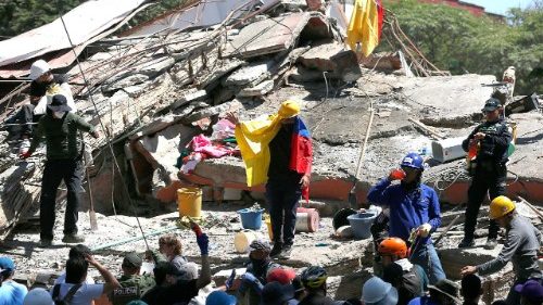 Colombia, l'arcivescovo di Cali: il dolore &egrave; tanto, ma tanta &egrave; anche la speranza