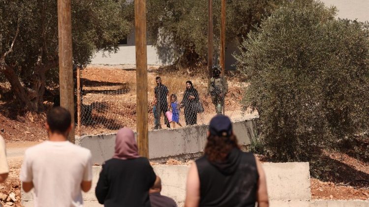 Cisgiordania, gli abitanti di Qusra, a sud di Nablus