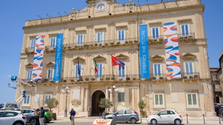 Il Municipio di Taranto